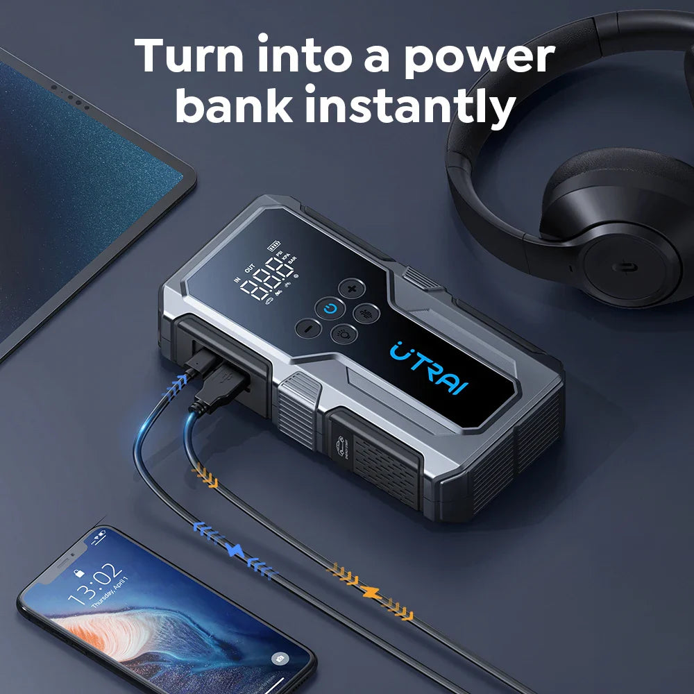 Emergency Power Bank charging smartphone